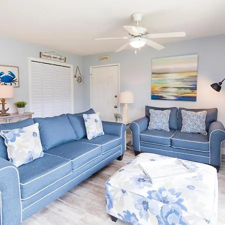 Beachwood Villas #9E - Sandy Cheeks